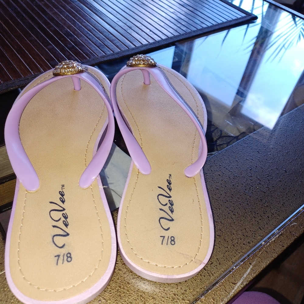 Flip Flops - Picture 4 of 4